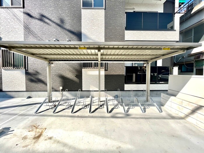 STAR MAISON 寝屋川の物件外観写真