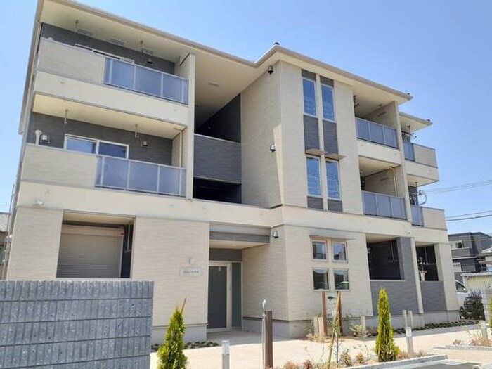 フォレスト光明池の物件外観写真