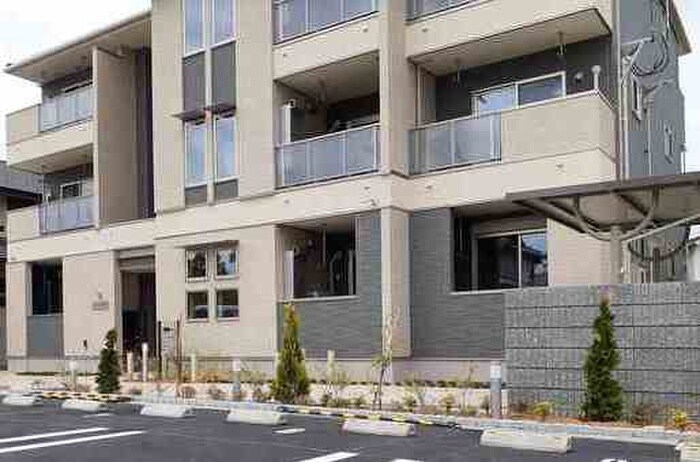 フォレスト光明池の物件外観写真