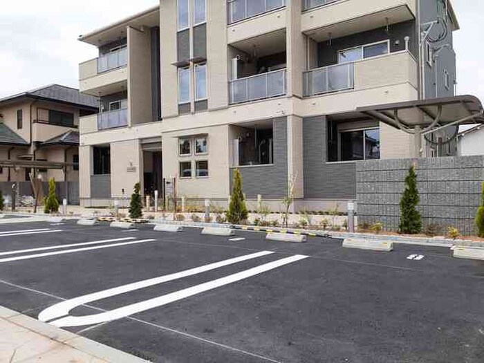 フォレスト光明池の物件外観写真