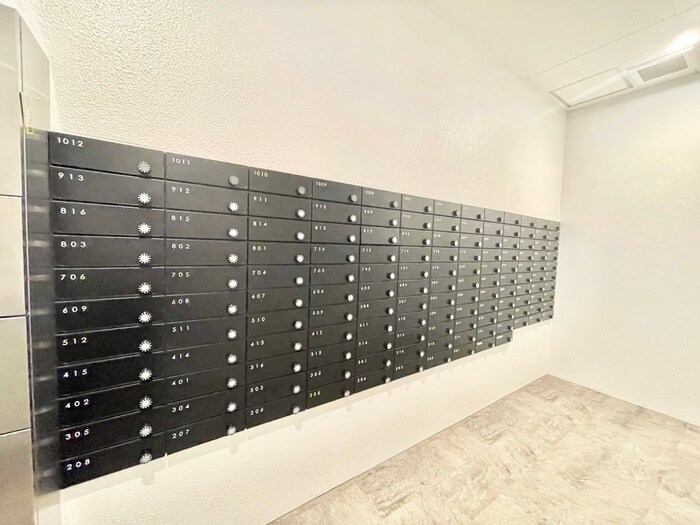 セレニテ神戸ミラクノールの物件外観写真