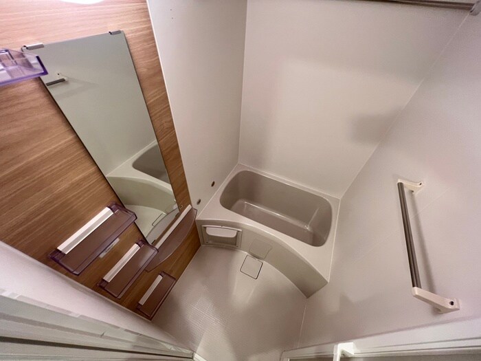 セレニテ神戸ミラクノールの物件内観写真