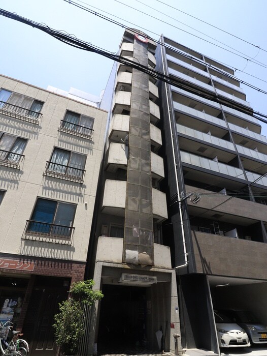 レジデンスナガサワの物件外観写真