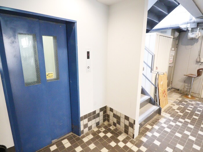 レジデンスナガサワの物件外観写真