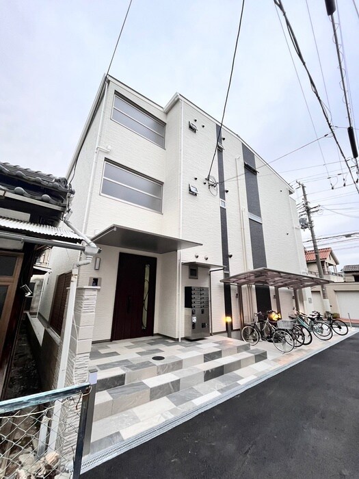 クリエオーレ汐町の物件外観写真