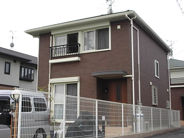 グレイスコ－トの物件外観写真