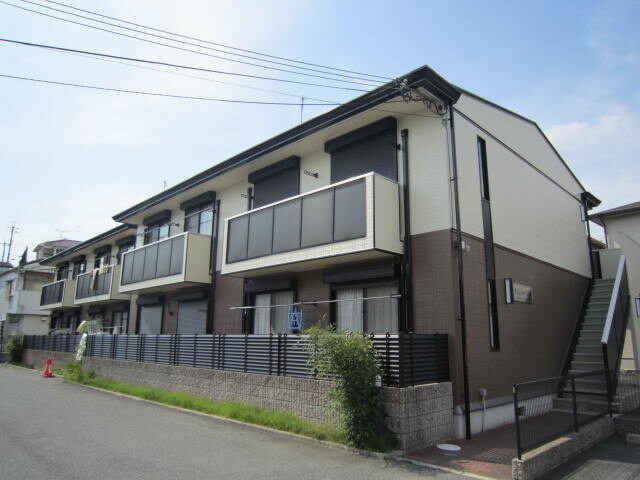 オレンジハイツＢ棟の物件外観写真