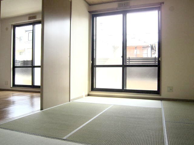 オレンジハイツＢ棟の物件内観写真