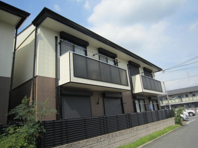 オレンジハイツＢ棟の物件外観写真