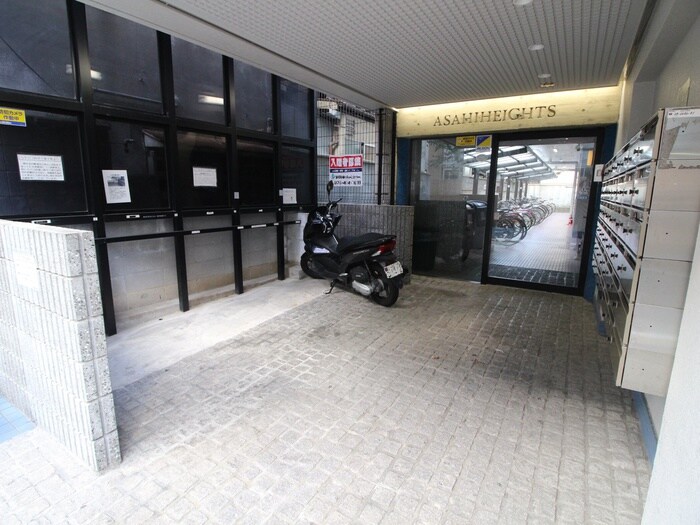 アサヒハイツの物件外観写真