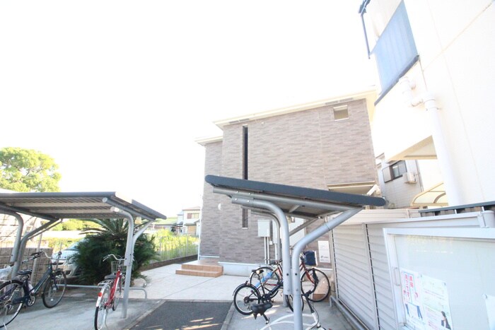 コスモパ－クの物件外観写真