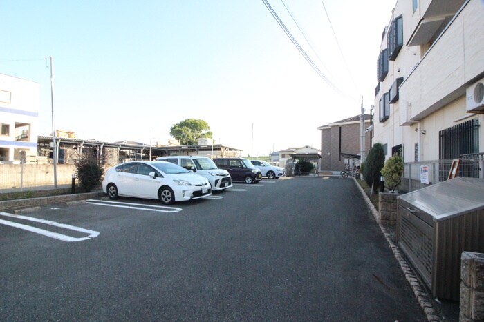 コスモパ－クの物件外観写真