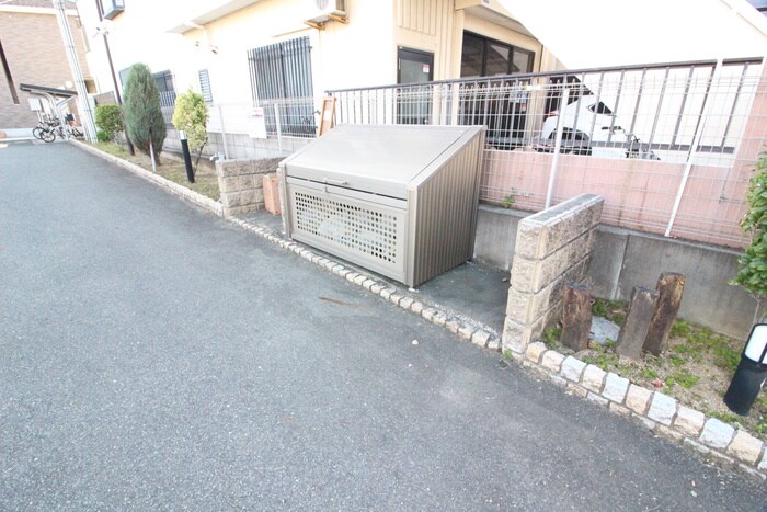 コスモパ－クの物件外観写真