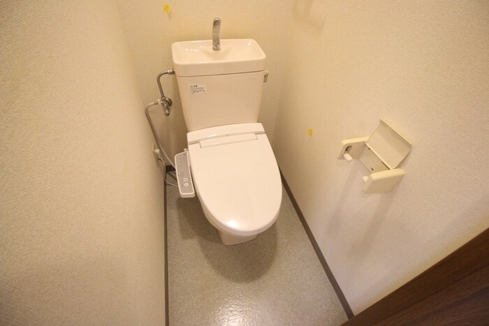 ホワイトハイム北荒見の物件内観写真