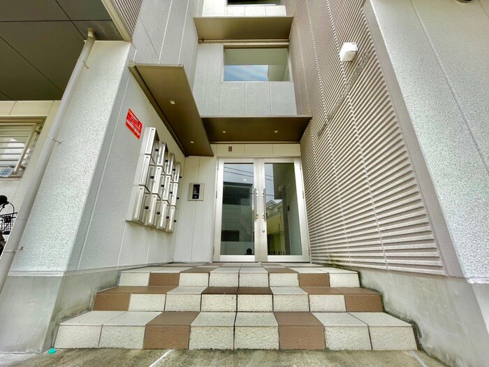 マノワール豊中玉井町の物件外観写真