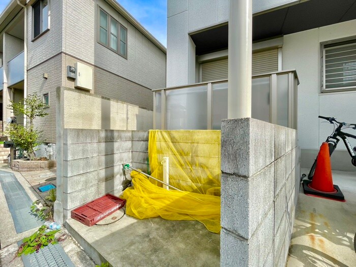 マノワール豊中玉井町の物件外観写真