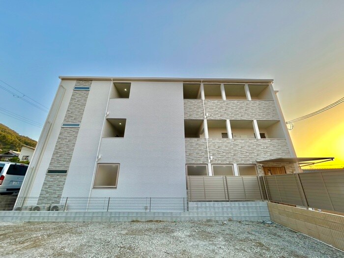 ピレーネ北条Ⅳの物件外観写真