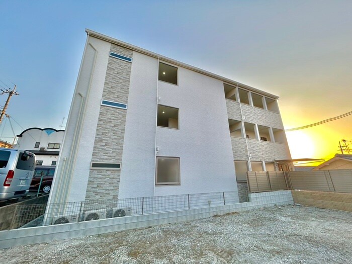 ピレーネ北条Ⅳの物件外観写真