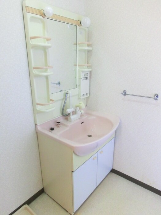 シャトル・ヌ－ベルの物件内観写真