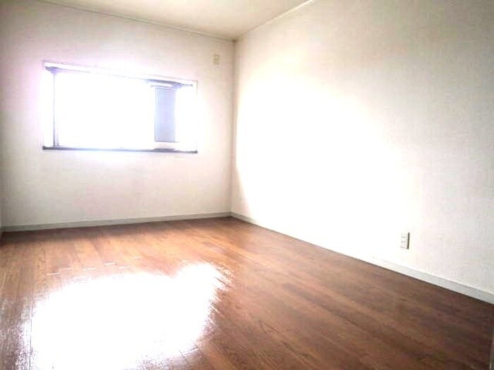 シャトル・ヌ－ベルの物件内観写真