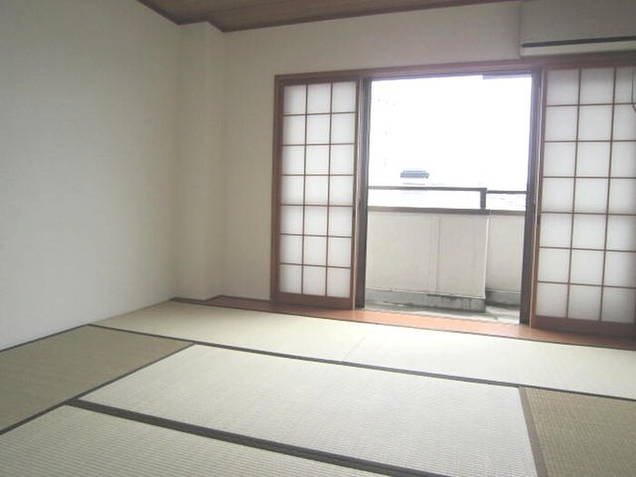 シャトル・ヌ－ベルの物件内観写真