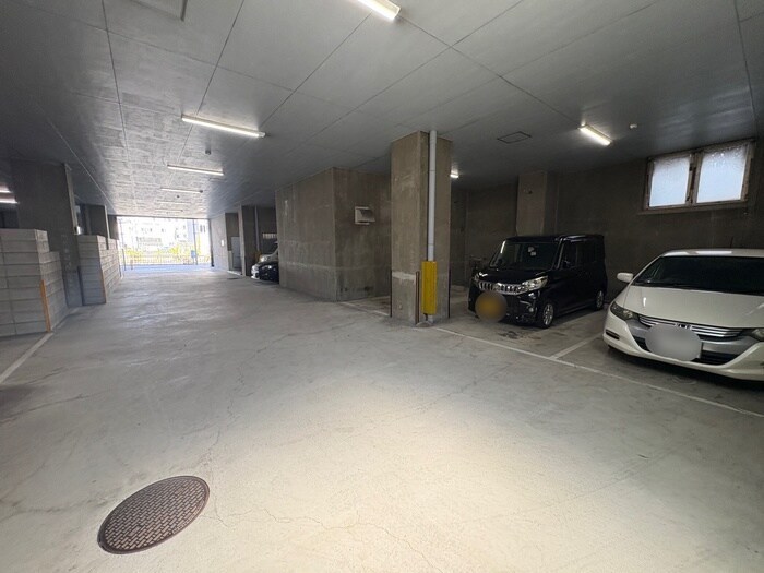 ノアーズアーク長田２１の物件外観写真