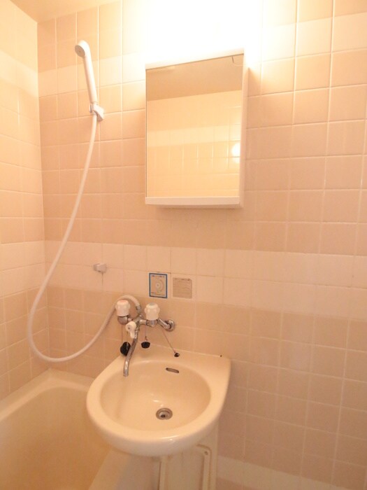 ノアーズアーク長田２１の物件内観写真