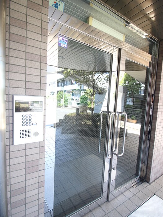 レジデンス赤坂の物件外観写真