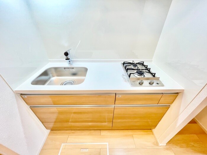 ゼファー　四辻の物件内観写真