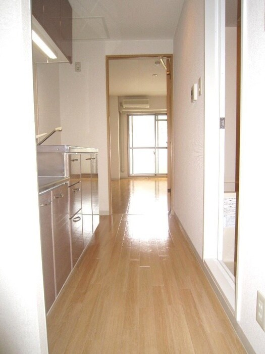 フォ－シ－ズンズの物件内観写真