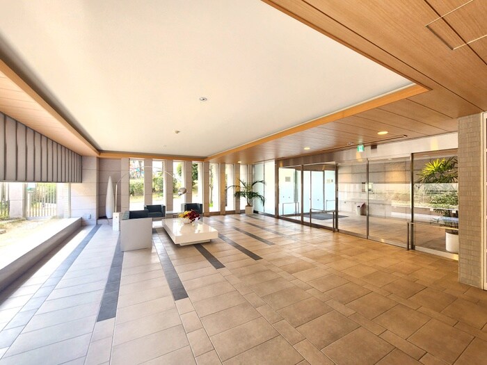 プラウド新千里西町(105)の物件外観写真