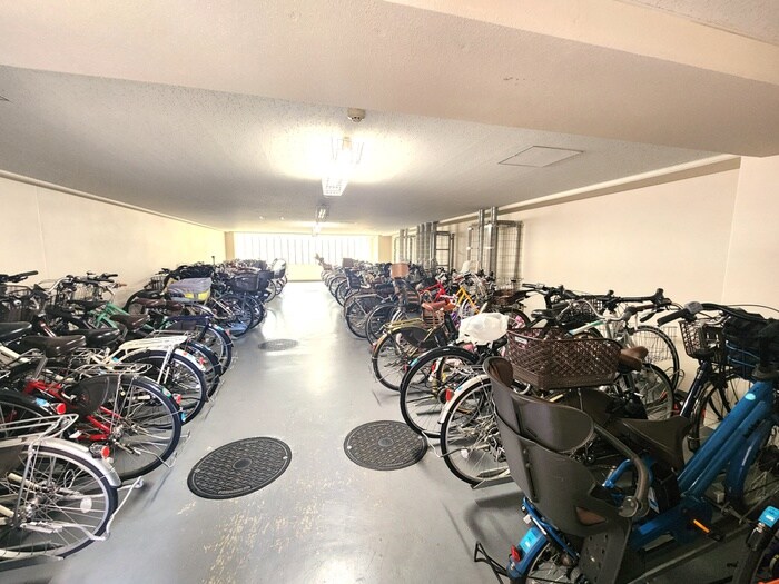 プラウド新千里西町(105)の物件外観写真