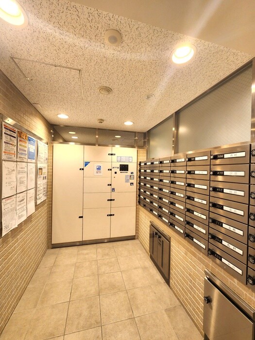 プラウド新千里西町(105)の物件外観写真