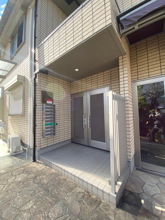 プティコリ－ヌの物件外観写真