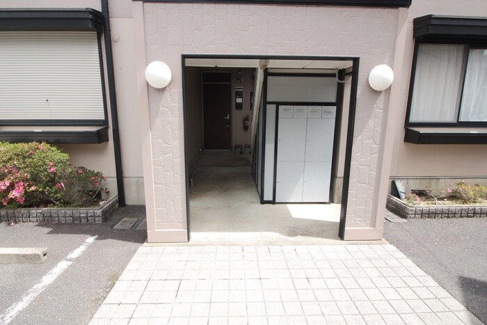 ウィンディアコリーヌＡ･Ｂ棟の物件外観写真