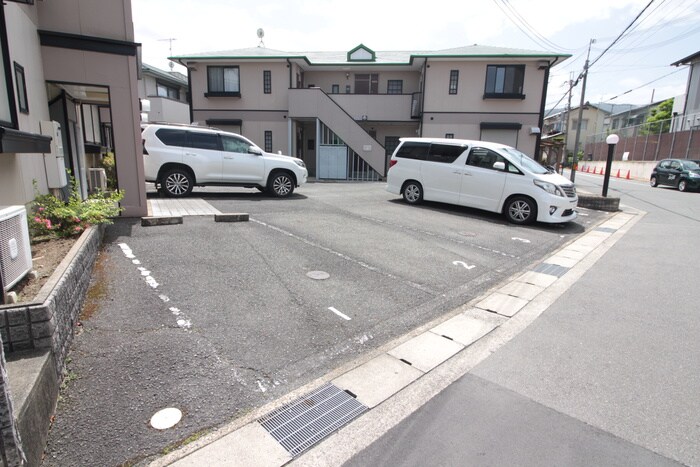 ウィンディアコリーヌＡ･Ｂ棟の物件外観写真