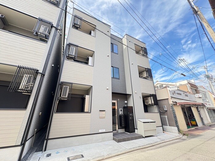 エーデルシュタイン花園伊町の物件外観写真