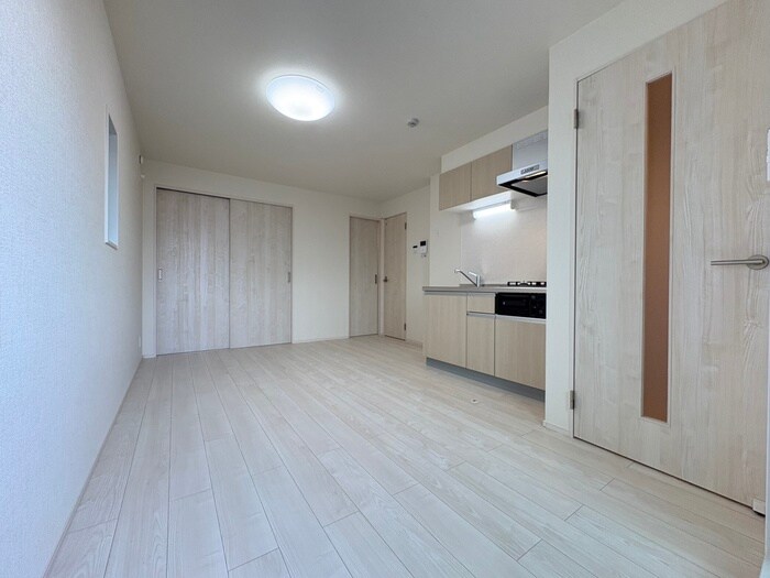 エーデルシュタイン花園伊町の物件内観写真