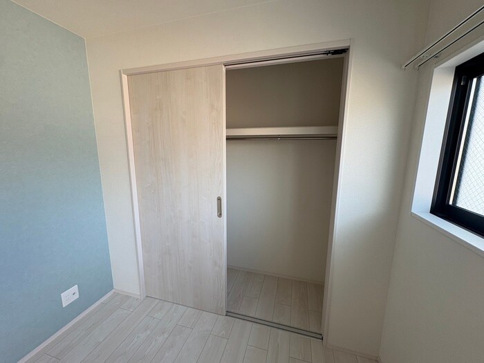 エーデルシュタイン花園伊町の物件内観写真