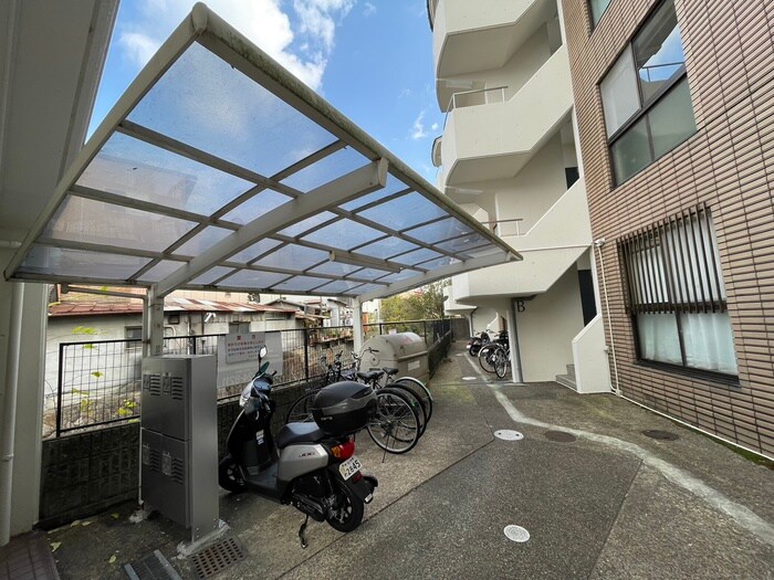 アルテミス大久保の物件外観写真