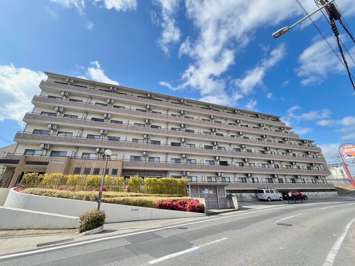 ピュア・ドミトリーシミズの物件外観写真