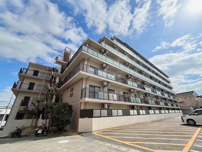 ピュア・ドミトリーシミズの物件外観写真