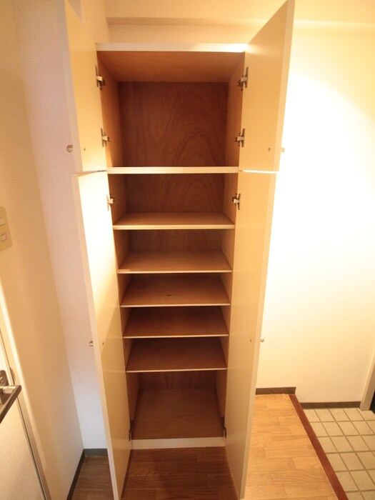 リバティ大和大路の物件内観写真