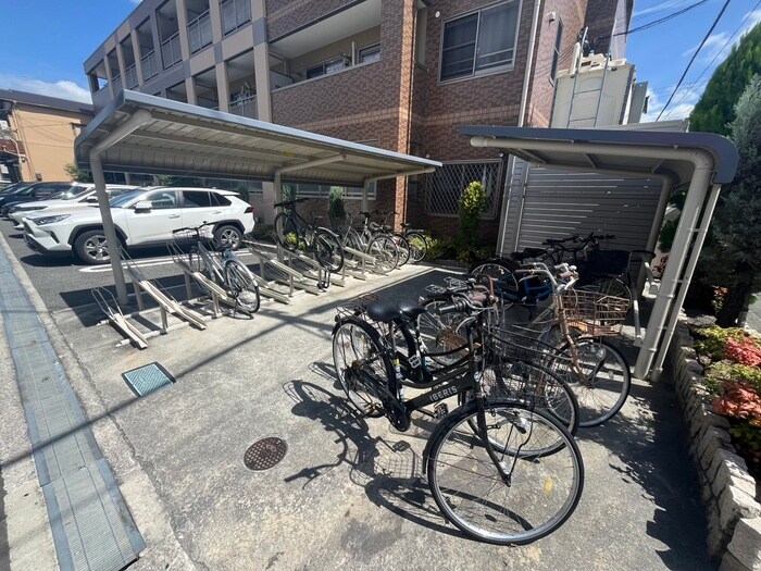 ウイングコ－トの物件外観写真