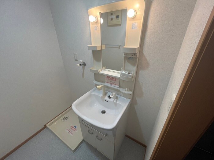 ウイングコ－トの物件内観写真