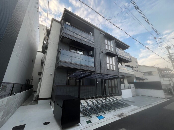 メゾン・ド・プティエル今津の物件外観写真