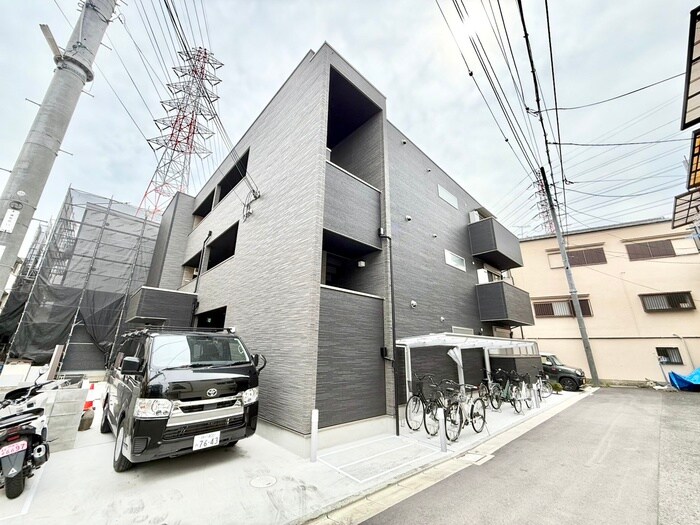 セレニティ大池町A棟の物件外観写真