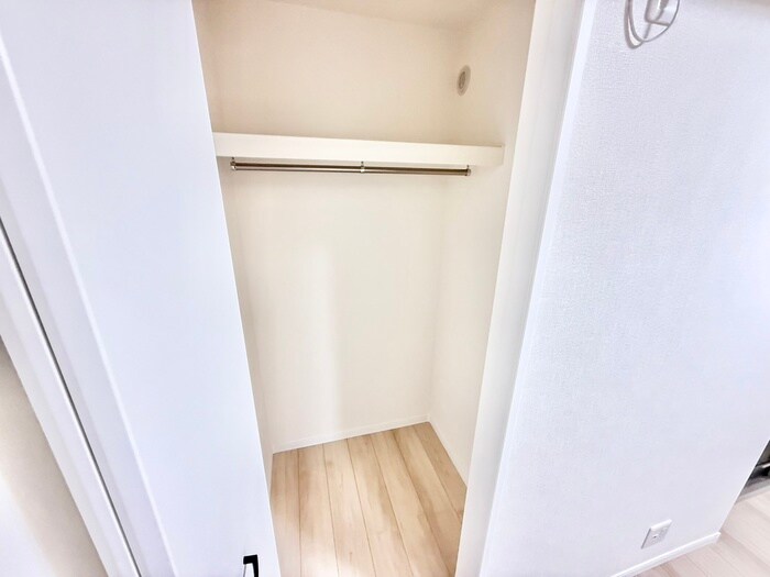 セレニティ大池町A棟の物件内観写真