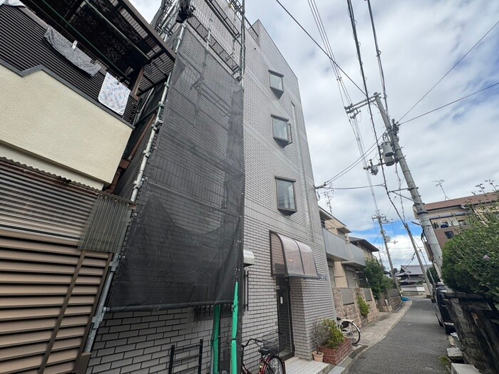 咲良マンションの物件外観写真