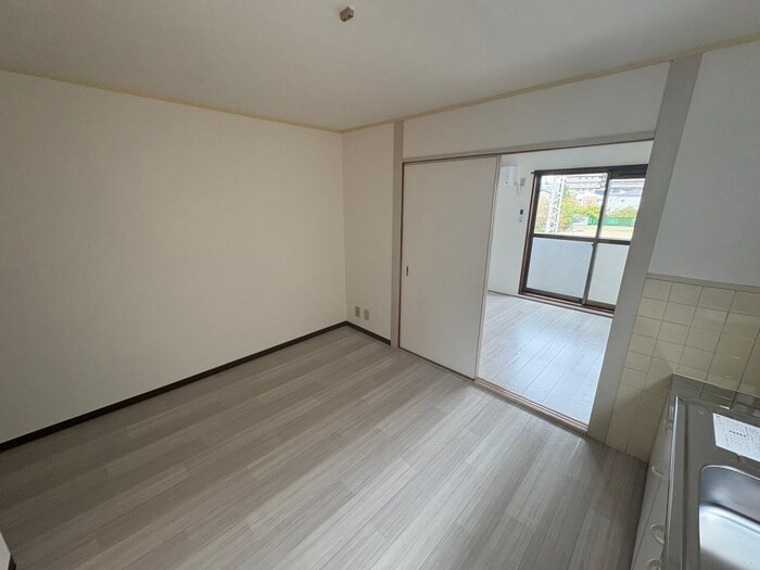 咲良マンションの物件内観写真